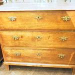 269 1011 CHEST OF DRAWERS